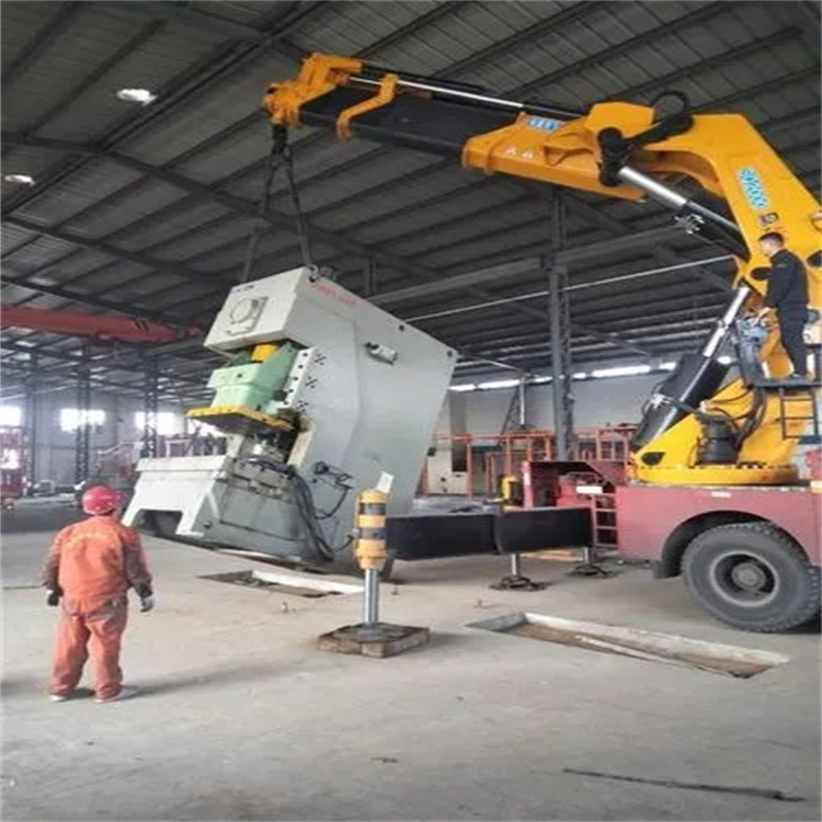 西区80吨折臂吊车出租附近电话